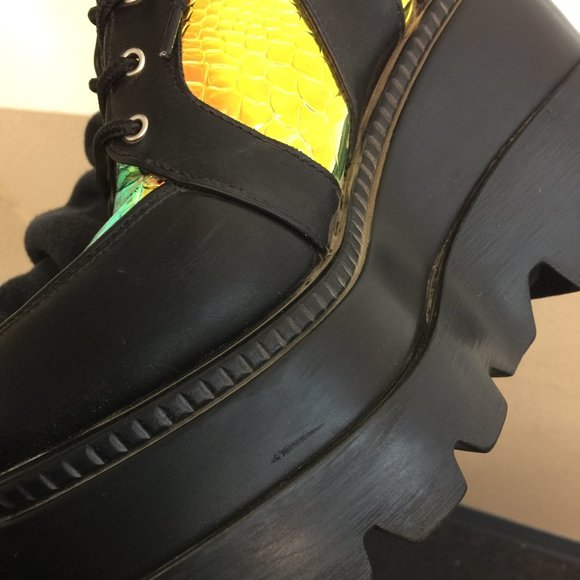 PRE LOVED Cape Robbin -Radioactive Platform Boots BLK/8- SH209 - Picture 9 of 11